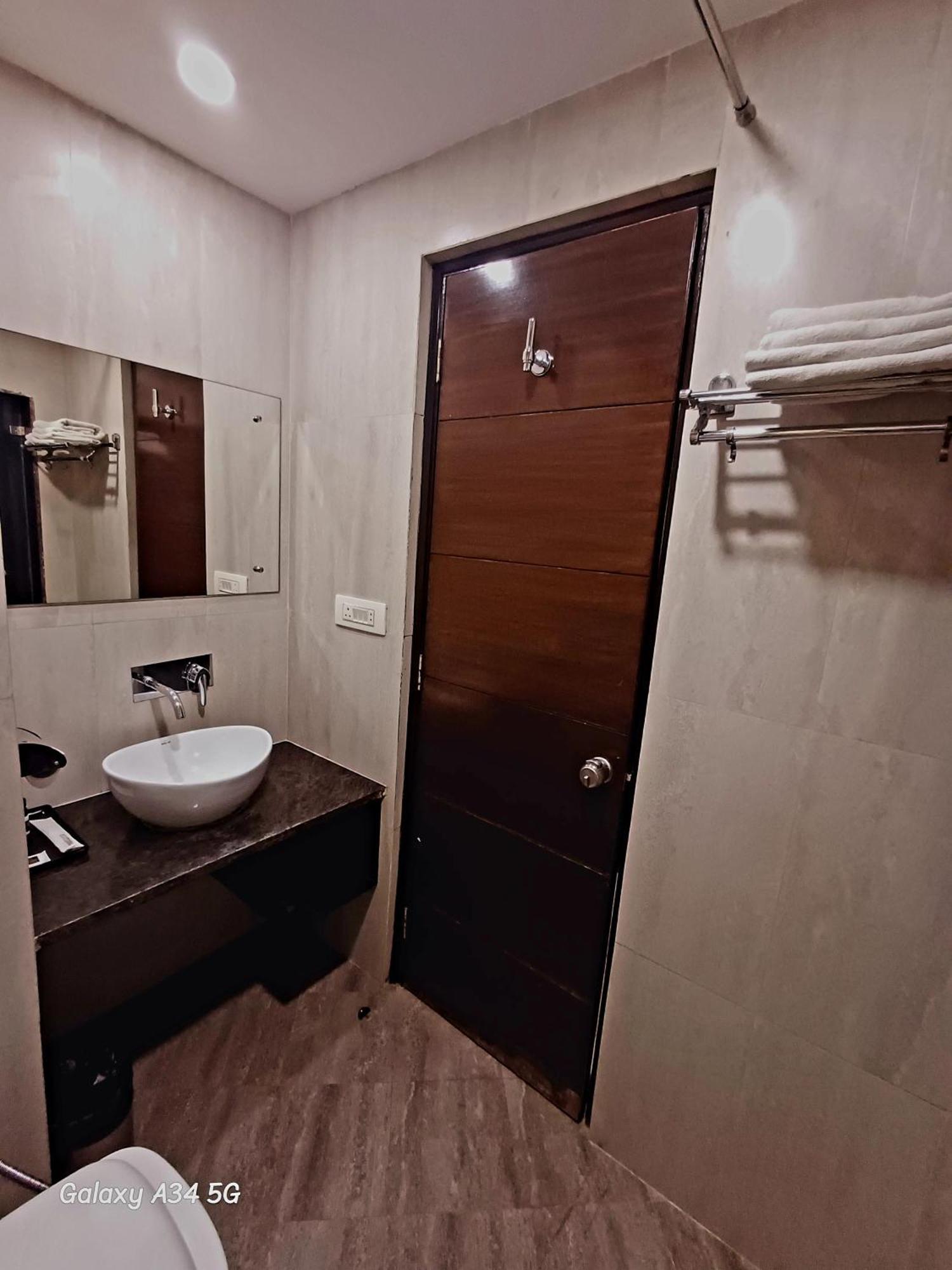 Hotel Suncity Plaza, Sitapura, جايبور المظهر الخارجي الصورة