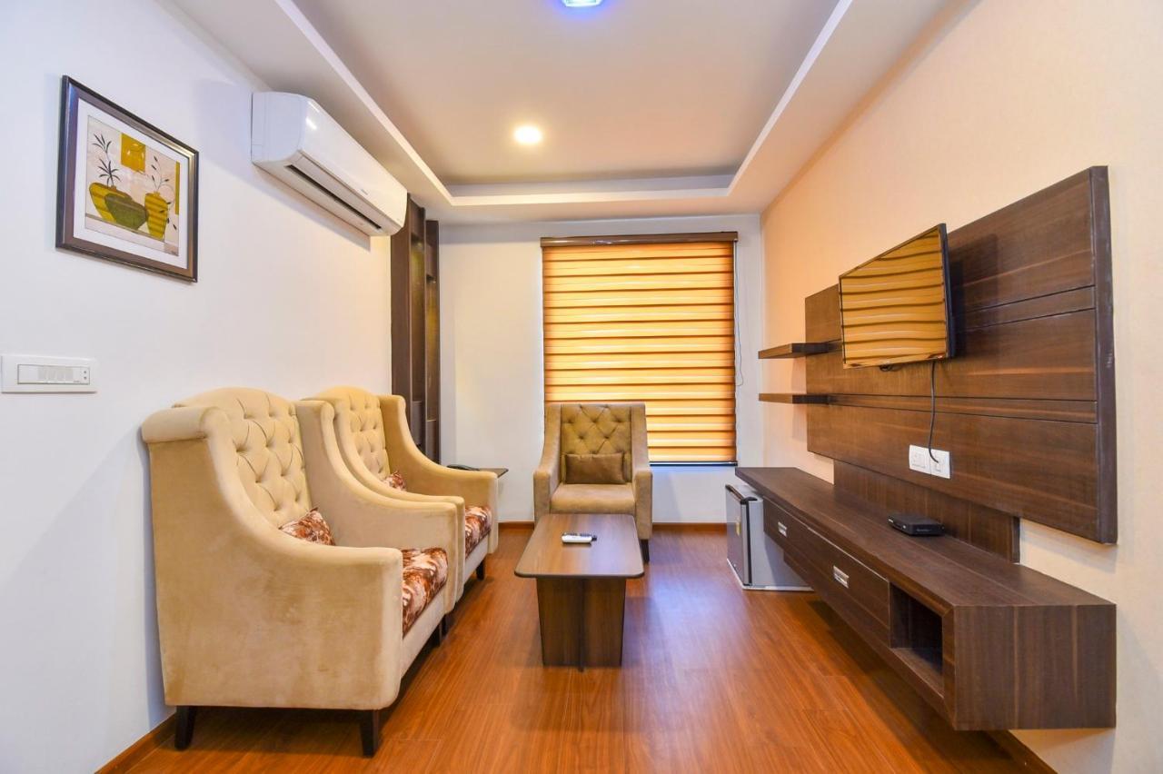 Hotel Suncity Plaza, Sitapura, جايبور الغرفة الصورة